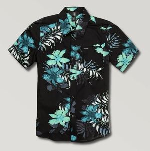 Volcom Tropical Hawaiian Toursit button up shirt